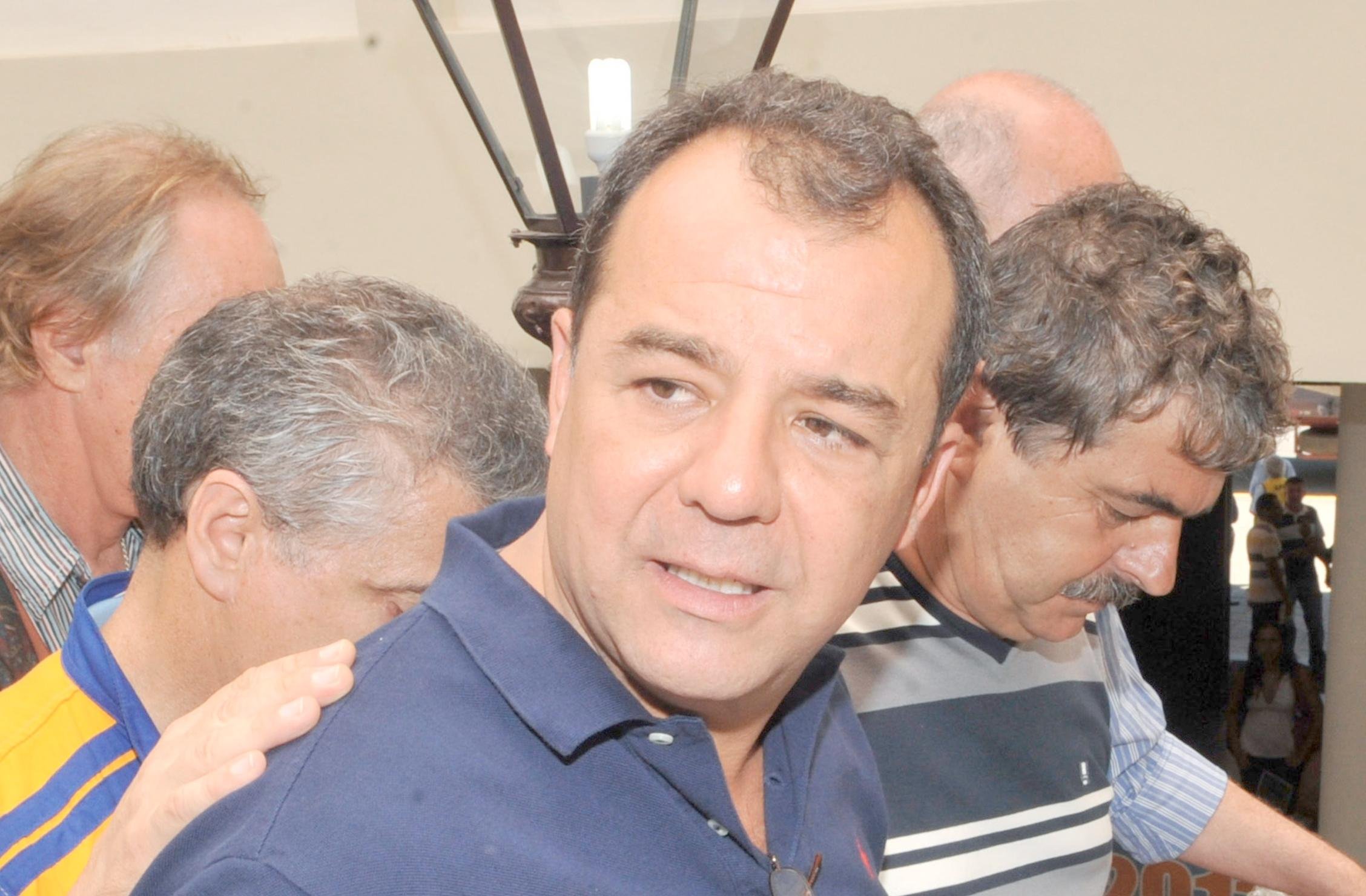 Advogados haviam solicitado visita regular da fam&iacute;lia e acesso a televis&atilde;o