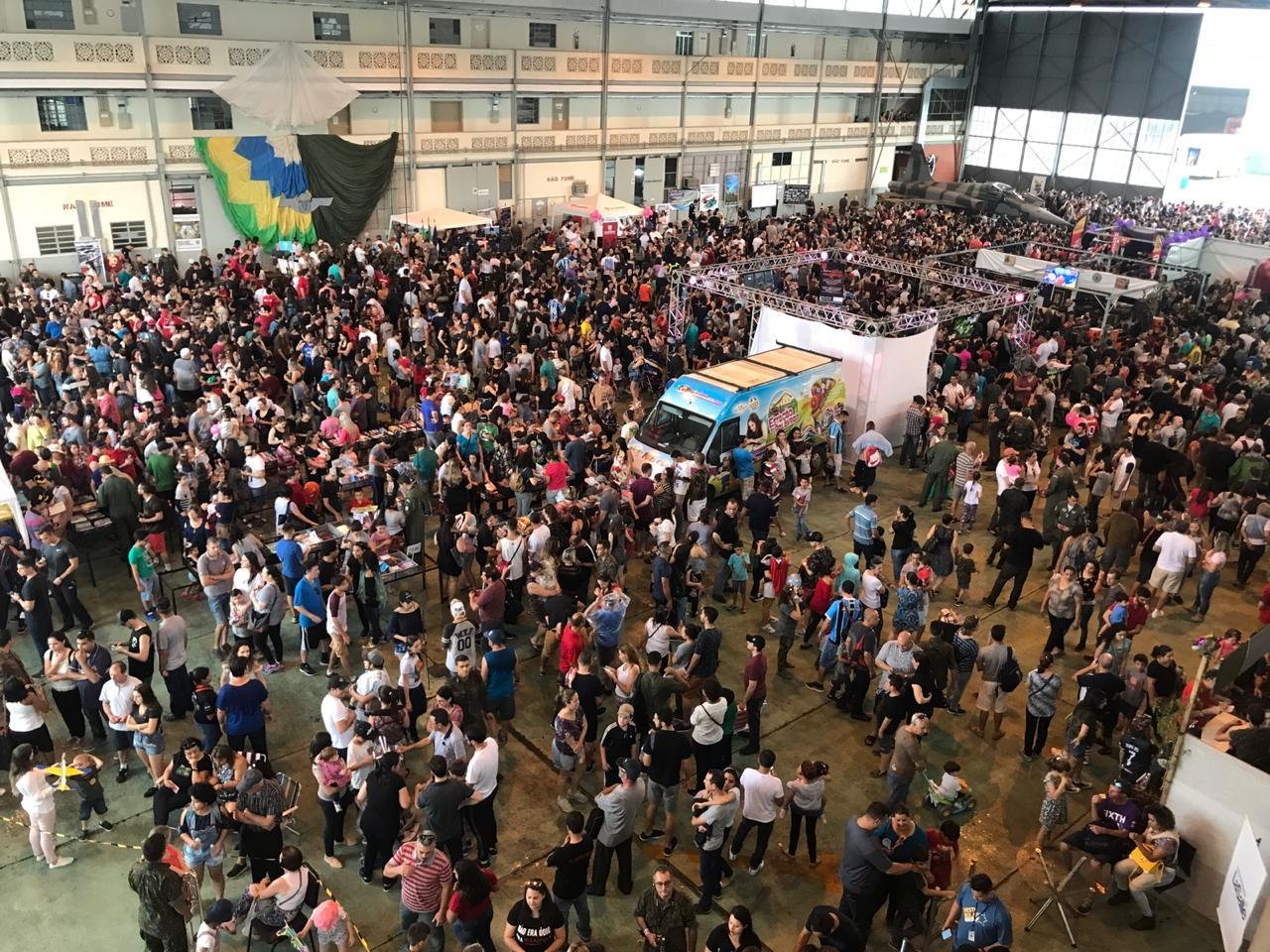 Expoaer reuniu cerca de 30 mil pessoas, em Canoas