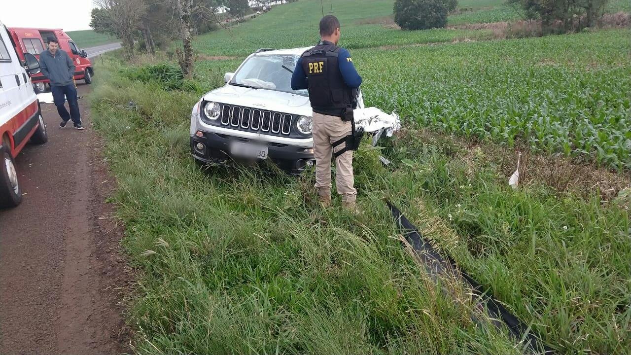Ve&iacute;culo colidiu contra &aacute;rvore no km 87 da BR 158