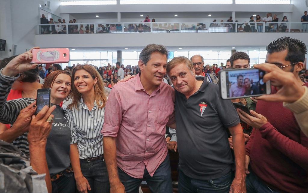 Ato contraria determina&ccedil;&atilde;o do Tribunal Superior Eleitoral, que pro&iacute;be campanha pol&iacute;tica em templos religiosos