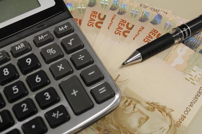Receita Federal paga o quinto lote de restitui&ccedil;&otilde;es do IR