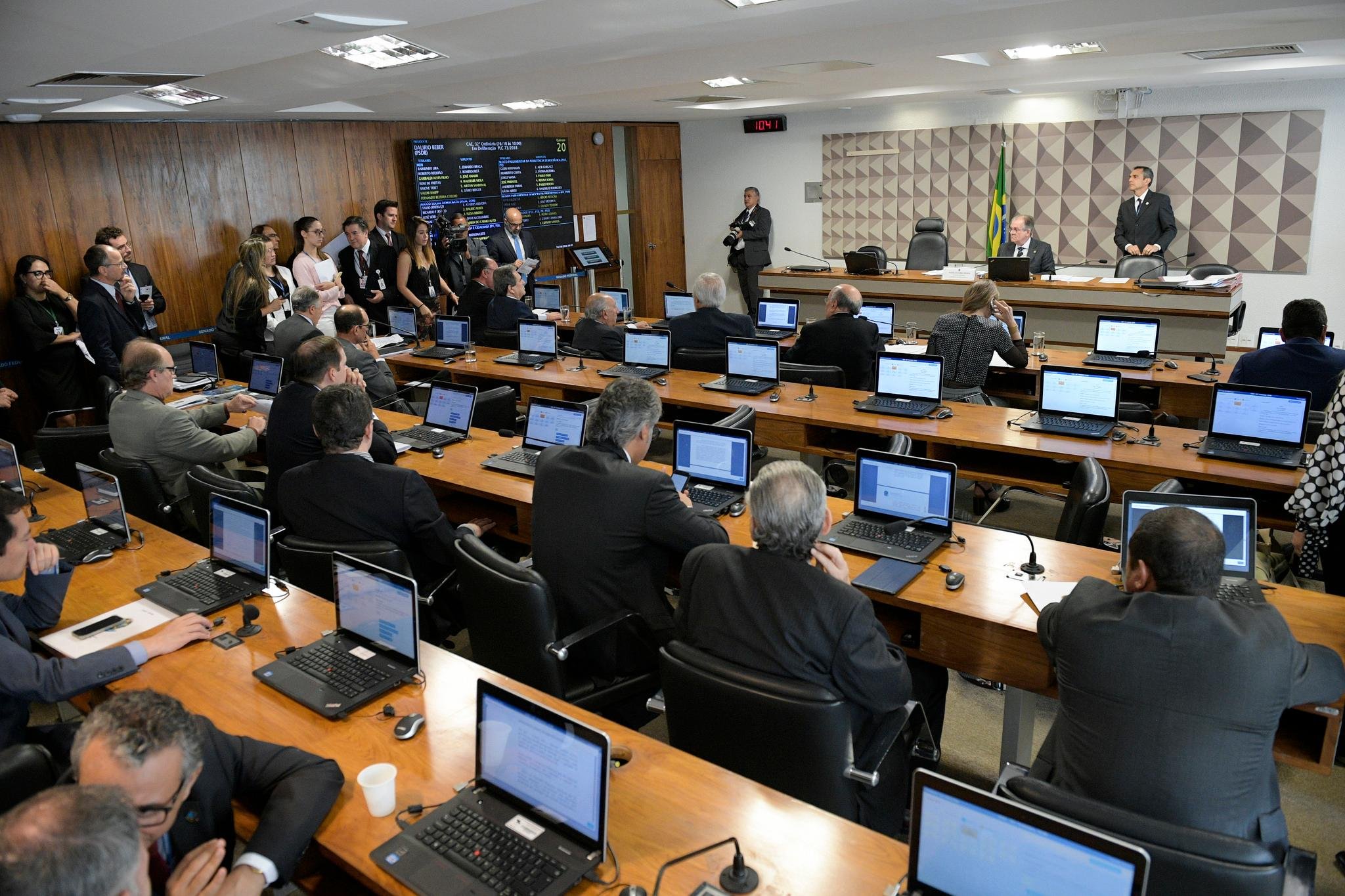 Proposta segue com urg&ecirc;ncia para vota&ccedil;&atilde;o em Plen&aacute;rio 