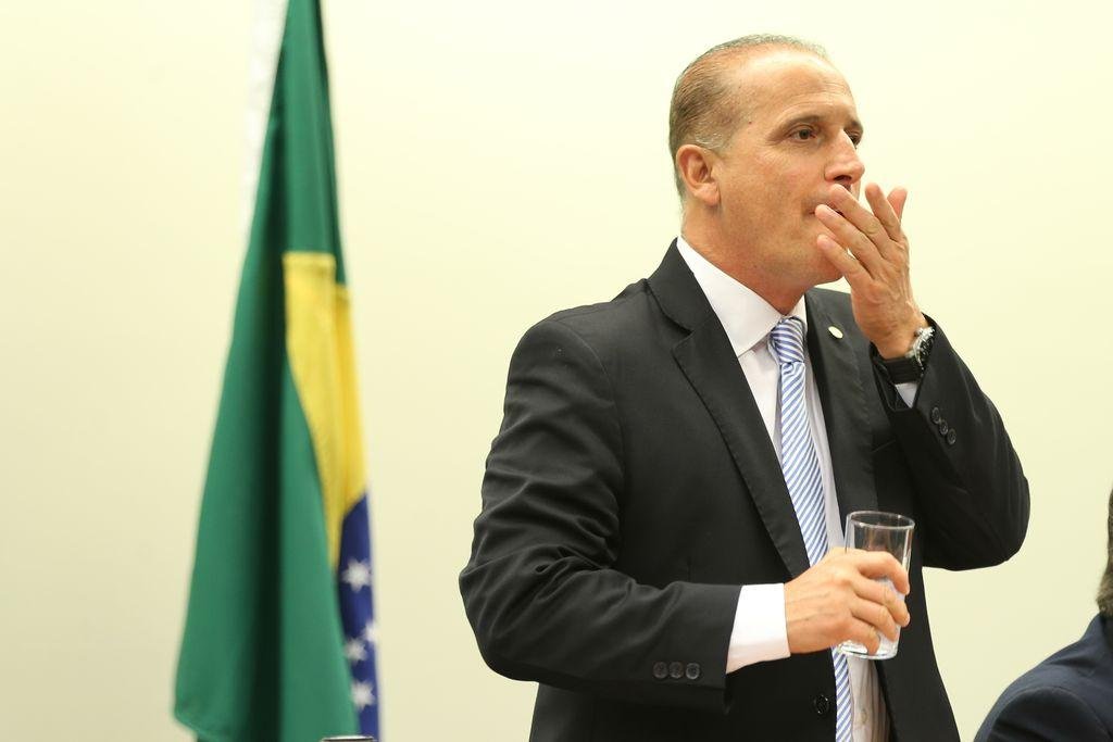 "Ele tem que dizer mais o que?", questionou Onyx