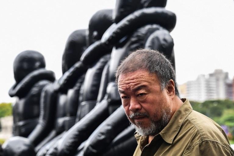 Em "ex&iacute;lio volunt&aacute;rio", Ai Weiwei vive fora da China desde 2015
