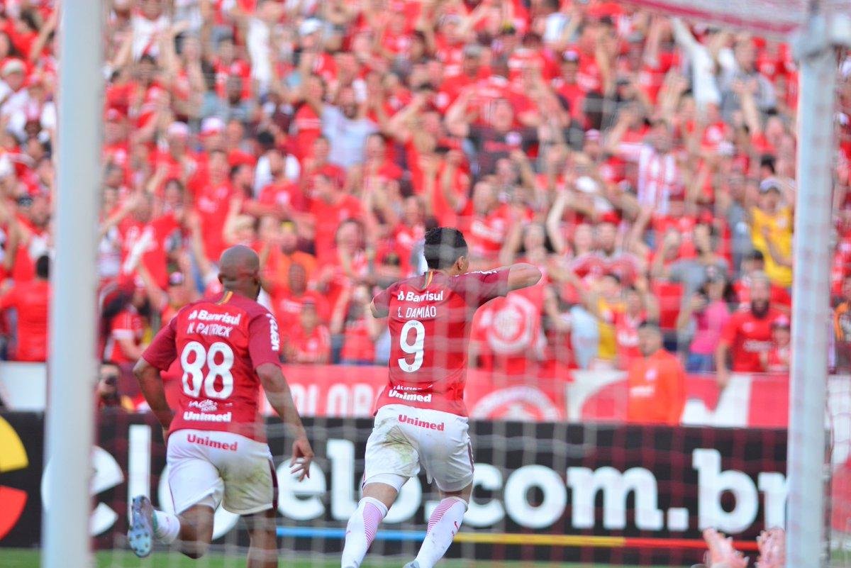 Dami&atilde;o marcou os dois primeiros gols do Inter