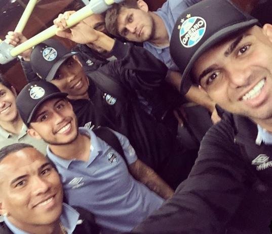 Luan viajou para Buenos Aires