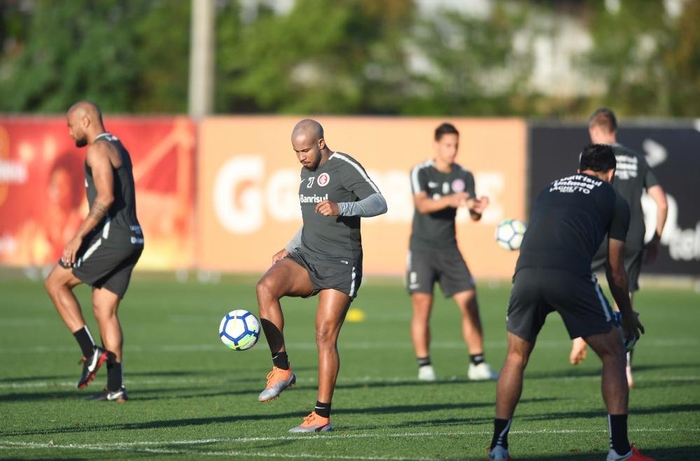 Crescimento do Santos &eacute; motivo de preocupa&ccedil;&atilde;o para o Inter 