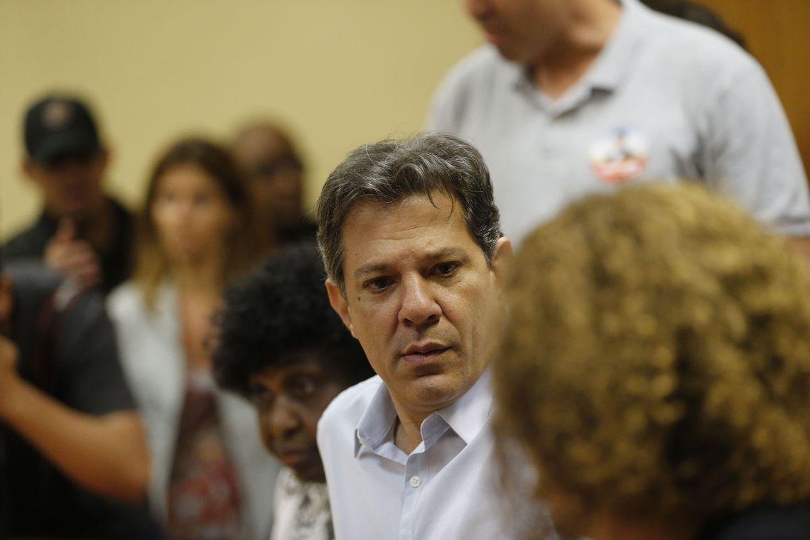 Militares se dizem "desrespeitados" com fala de Haddad