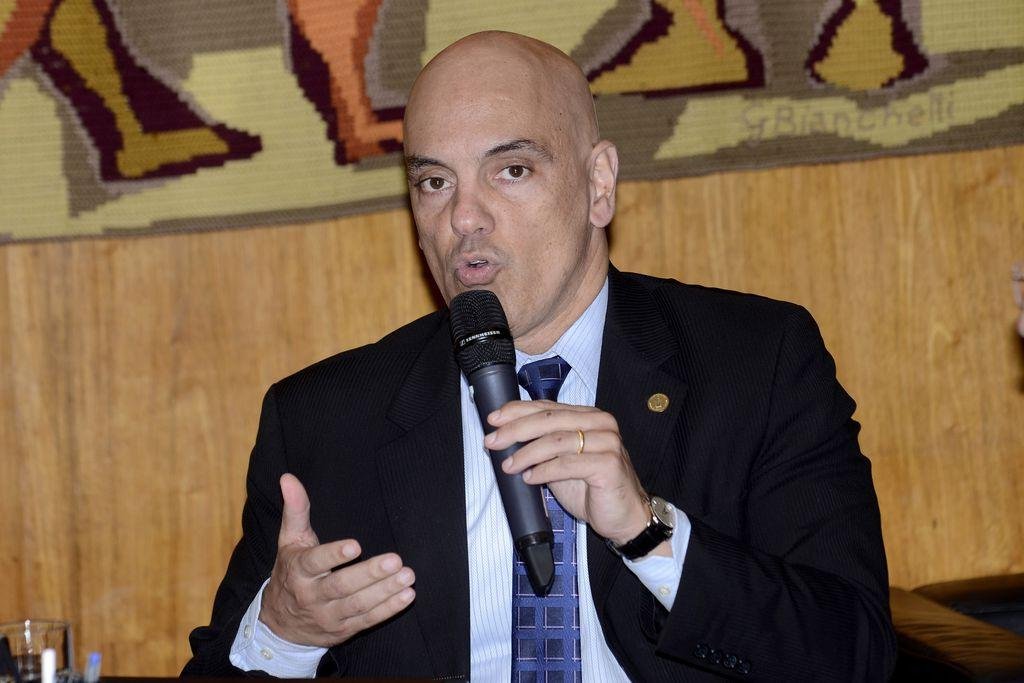Alexandre de Moraes: "&Eacute; algo inacredit&aacute;vel"