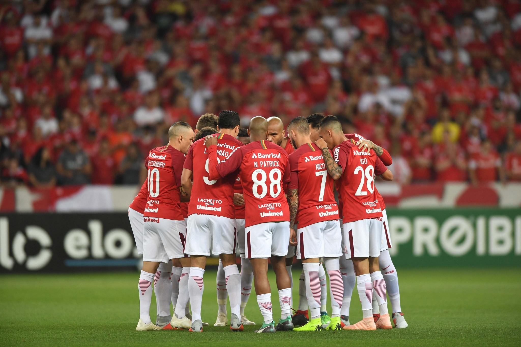 Craque do time falou que os jogadores ter&atilde;o que fazer corre&ccedil;&otilde;es nesta reta final