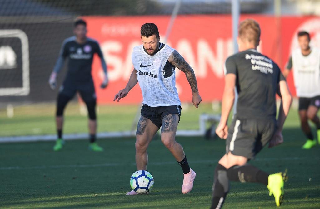Rossi deve atuar como titular contra o Vasco da Gama
