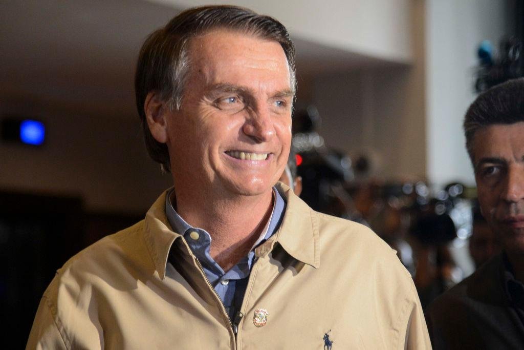 Nossa decis&atilde;o &eacute; pela neutralidade, diz Bolsonaro sobre apoio a Sartori ou Leite 