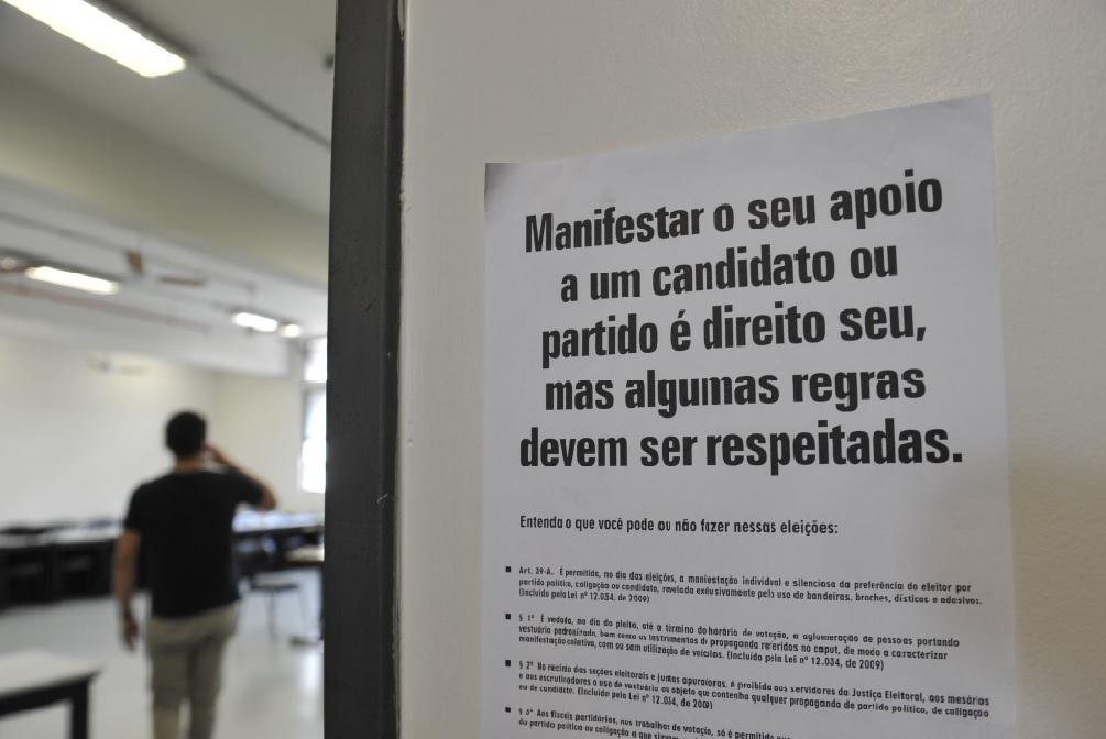 Pa&iacute;s tem 35 eleitores presos no segundo turno