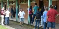 Movimentação na escola Ministro Salgado Filho foi tranquila e apresentou poucas filas 