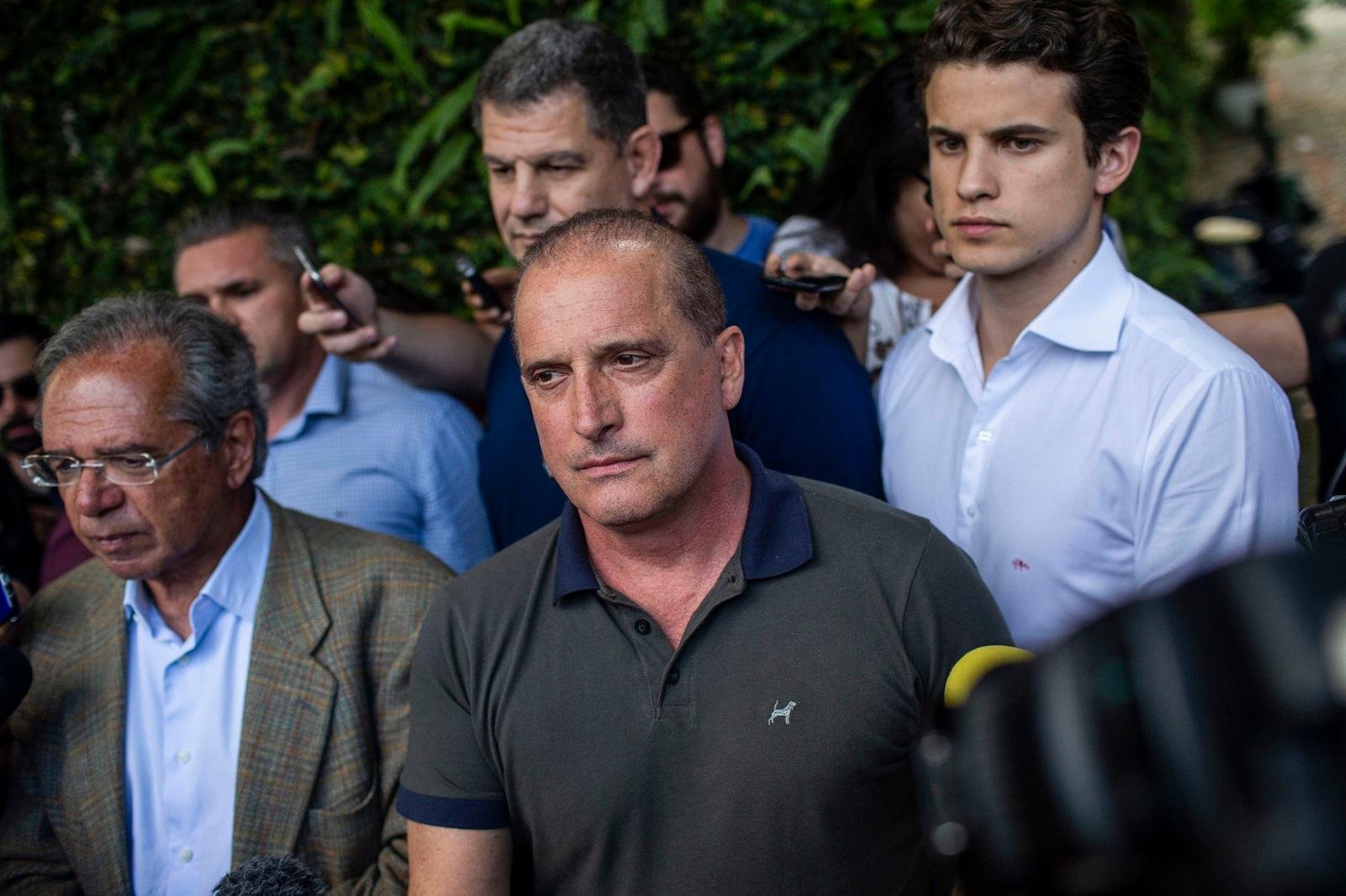 Reuni&atilde;o confirmou fus&otilde;es e ponderou nomes nesta quarta-feira