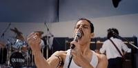 Rami Malek interpreta o cantor Freddie Mercury no filme 