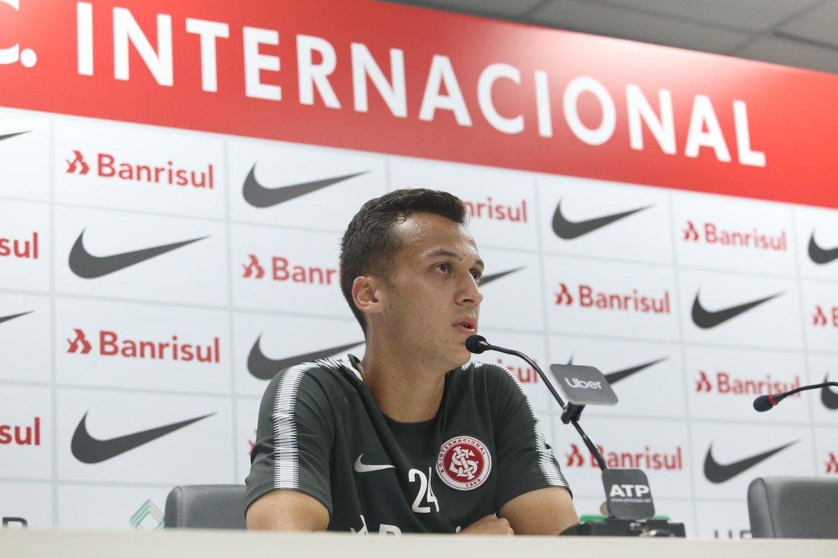 Juan Alano deve ser titular contra o Atl&eacute;tico-PR