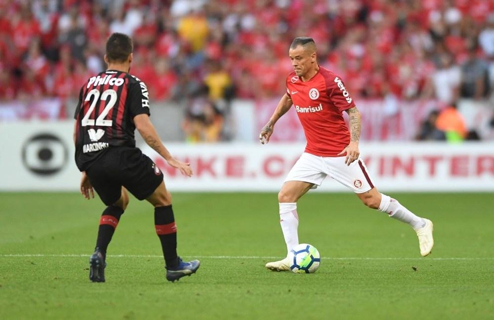 Vit&oacute;ria no Beira-Rio &eacute; uma obriga&ccedil;&atilde;o se time colorado quiser seguir sonhando com t&iacute;tulo