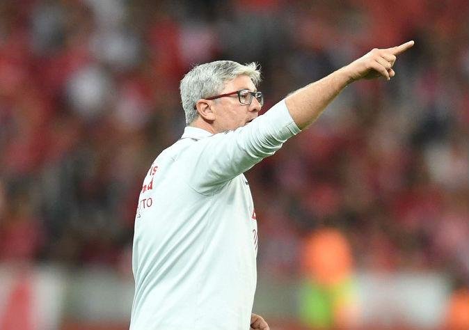 Odair pede que torcedor evite vaiar os jogadores na reta final do Brasileir&atilde;o