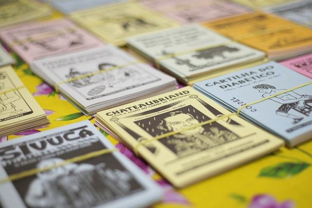 Literatura de cordel tem espa&ccedil;o especial na Feira do Livro