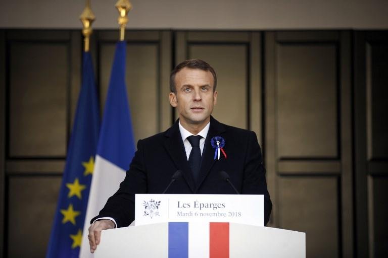 N&atilde;o protegeremos os europeus se n&atilde;o decidirmos ter um verdadeiro ex&eacute;rcito europeu, disse Macron