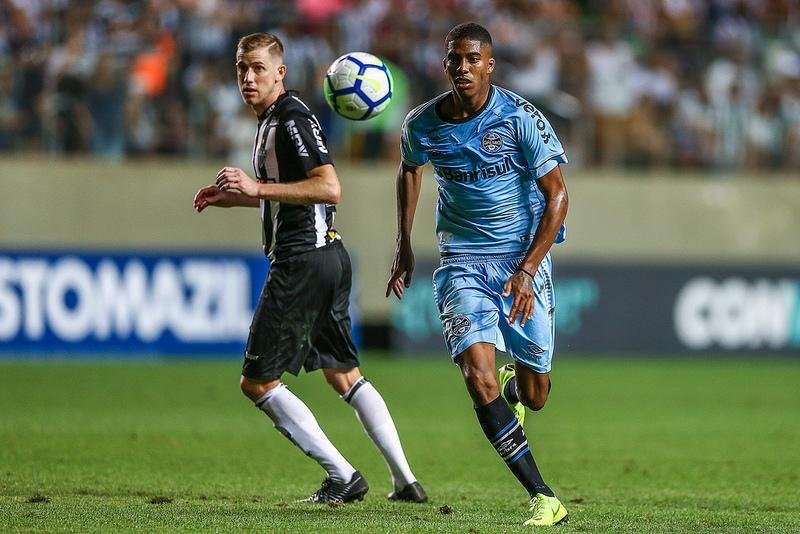 Jean Pyerre jogou os 90 minutos contra o Atl&eacute;tico-MG
