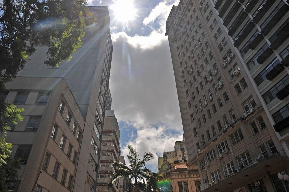 Porto Alegre ter&aacute; quarta-feira de muitas nuvens e temperaturas amenas