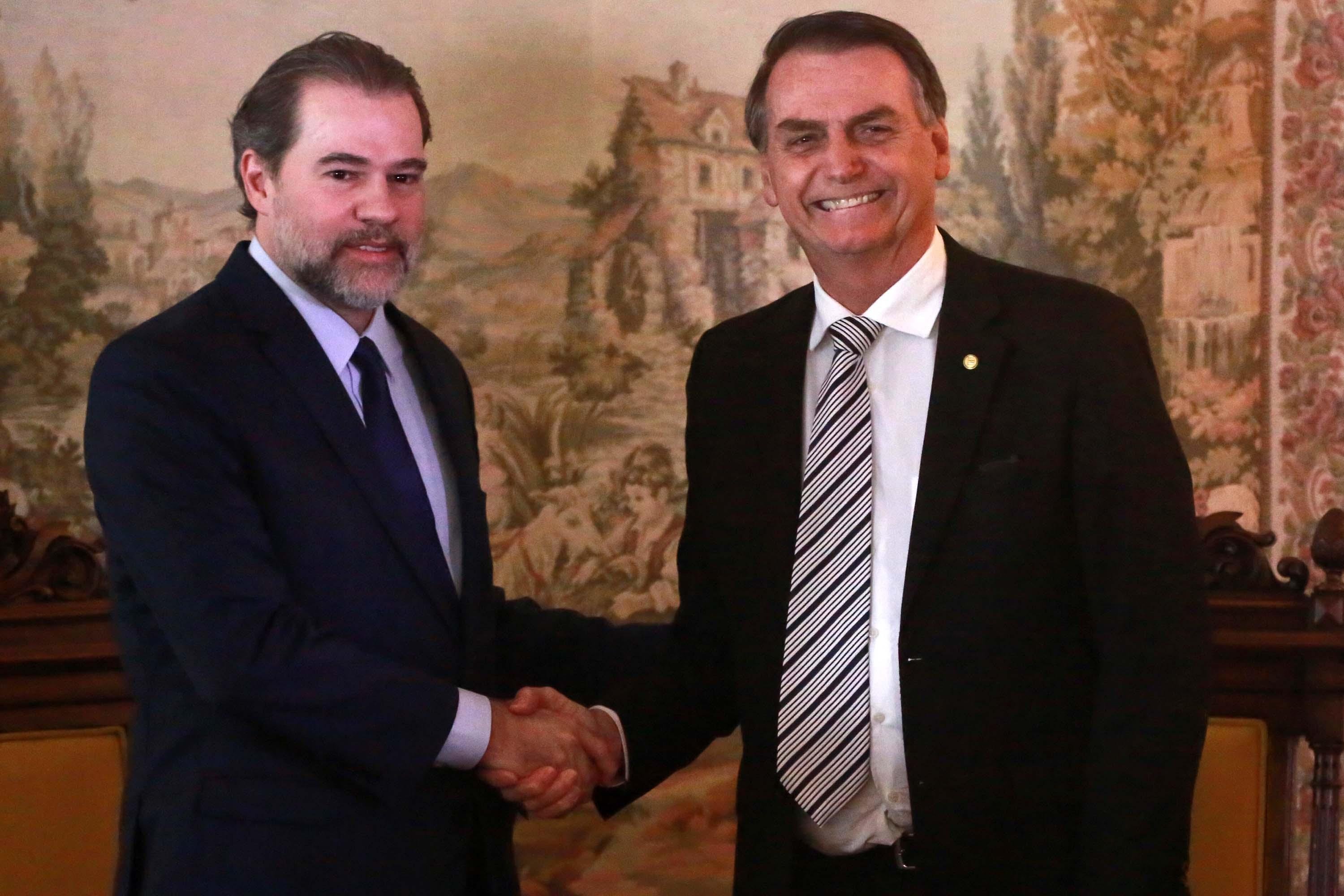 Bolsonaro disse que consultar&aacute; Toffoli antes de decis&otilde;es