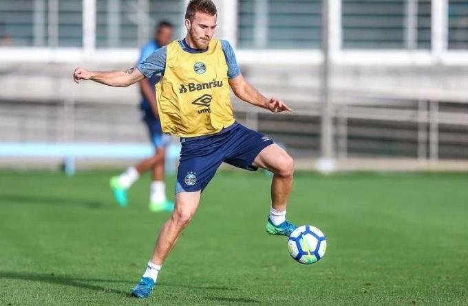 Bressan tem sondagens de clubes do exterior e deve ser emprestado pelo Gr&ecirc;mio 