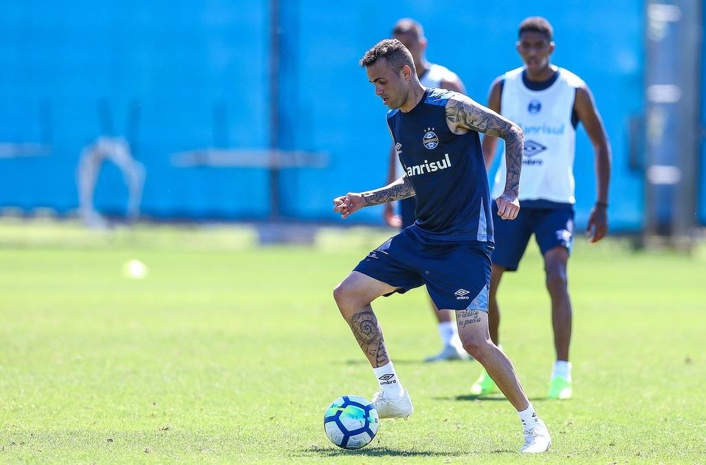 Luan participa de treino e tem chances de jogar contra o Vasco 