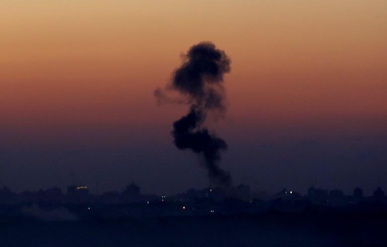Ex&eacute;rcito israelense indicou que &ocirc;nibus foi atingido por tiro vindo da Faixa de Gaza