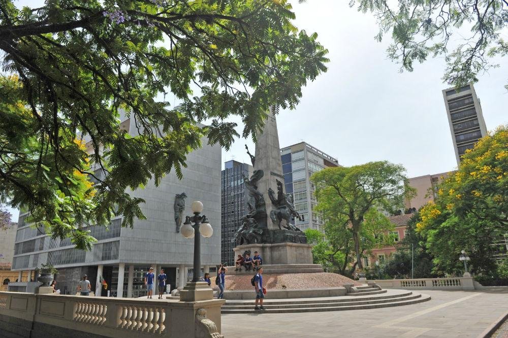 Pra&ccedil;a da Matriz &eacute; um dos locais que pode ser cedido para a iniciativa privada