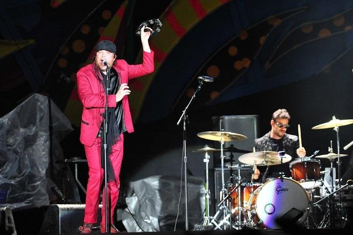 Banda tocou na abertura do show dos Rolling Stones em Porto Alegre