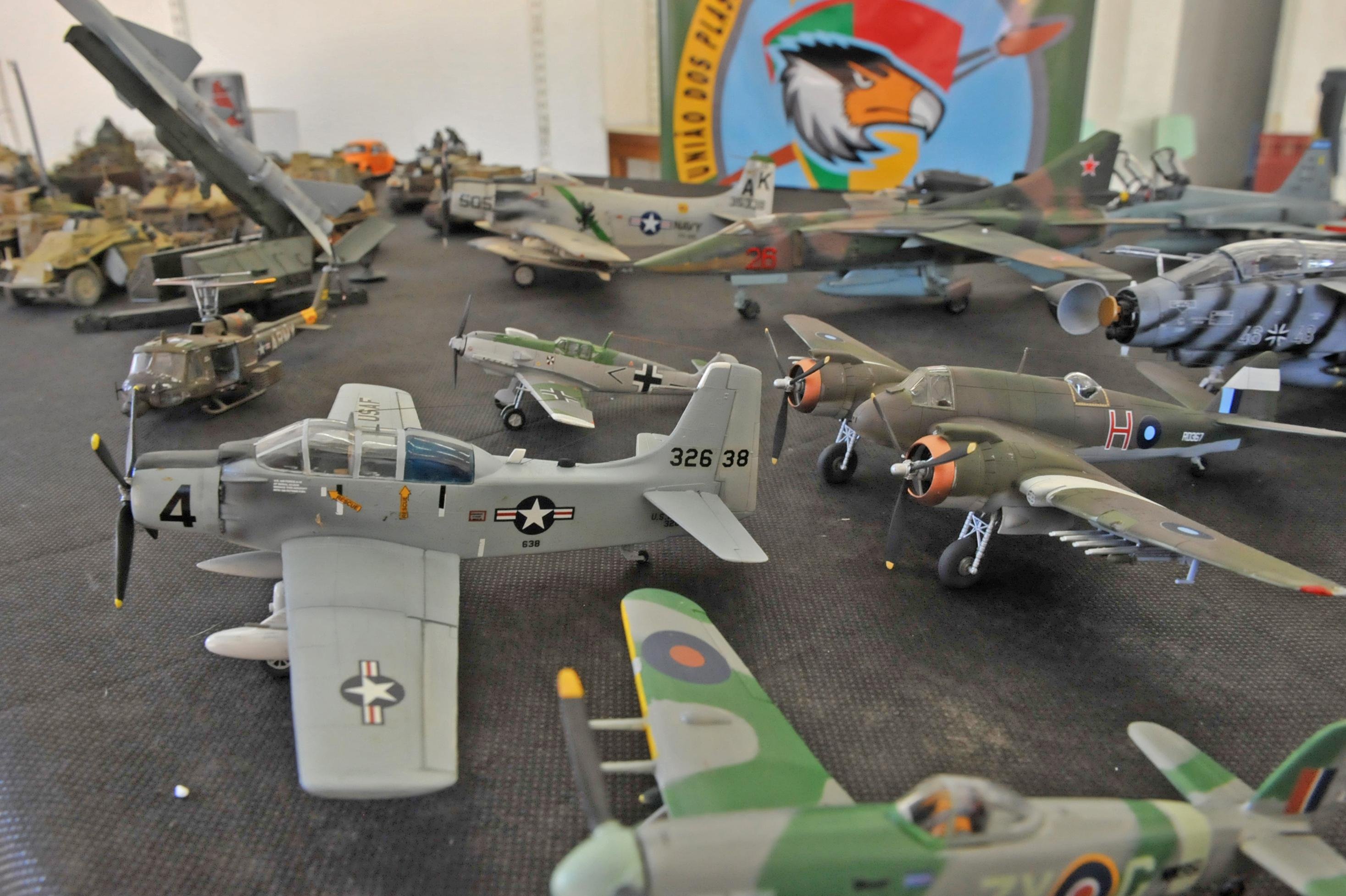 Evento re&uacute;ne 800 modelos de miniaturas que tratam sobre a Guerra do Vietn&atilde;