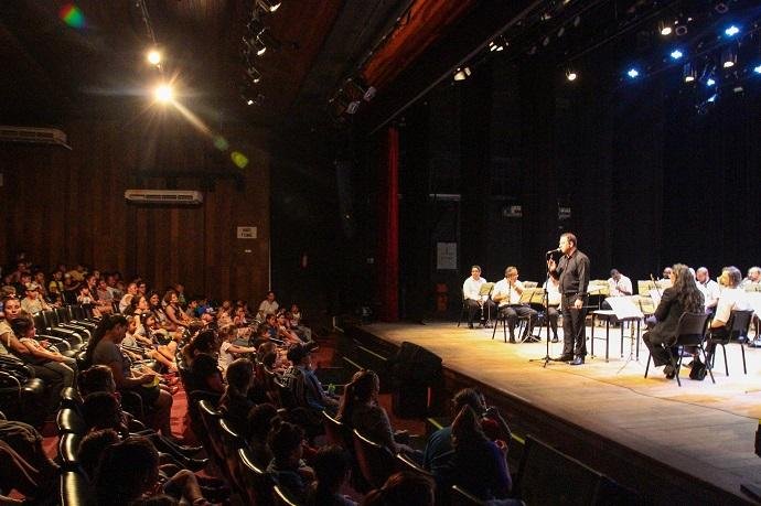 Banda Municipal de Porto Alegre se apresenta na Feira do Livro nesta quarta
