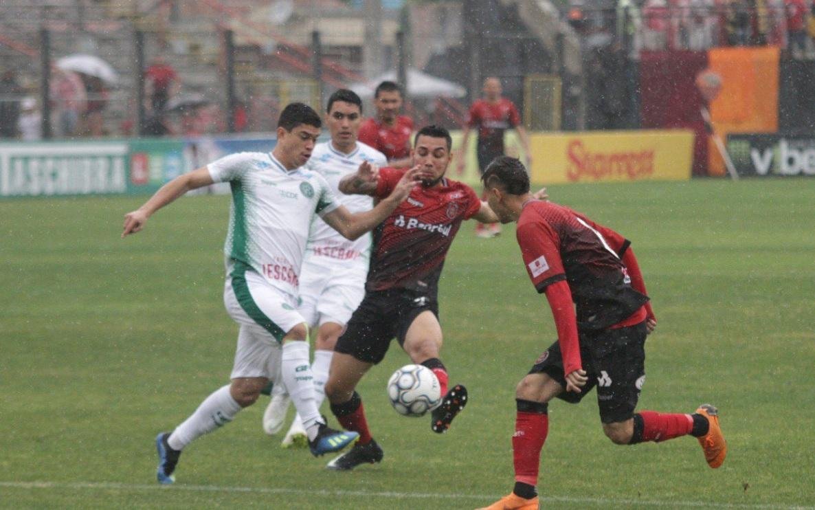 Brasil de Pelotas empata em casa com o Guarani 