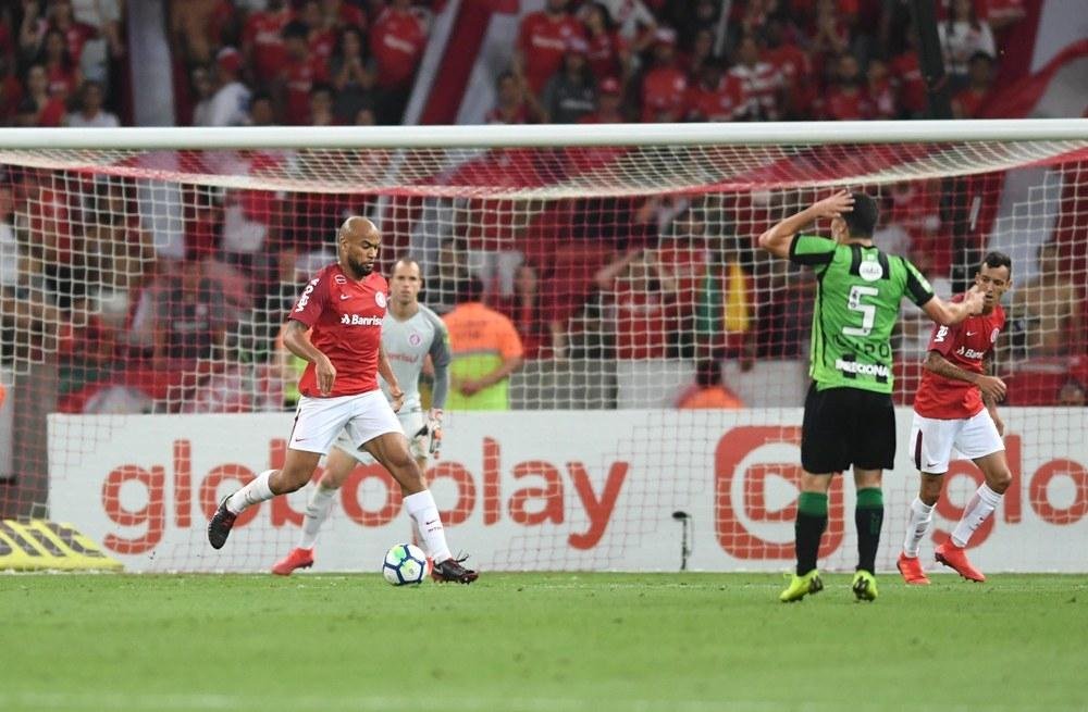 Moledo reitera f&eacute; na busca pelo t&iacute;tulo e espera vit&oacute;ria contra o Botafogo 