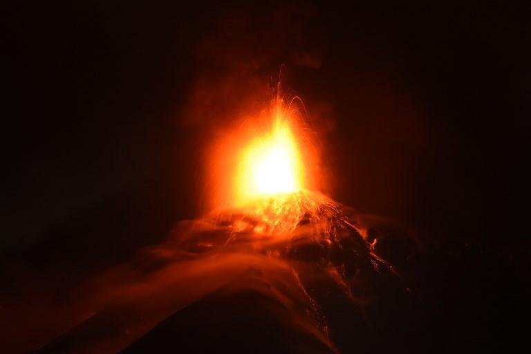 Autoridades emitem alerta vermelho na Guatemala por erup&ccedil;&atilde;o de vulc&atilde;o