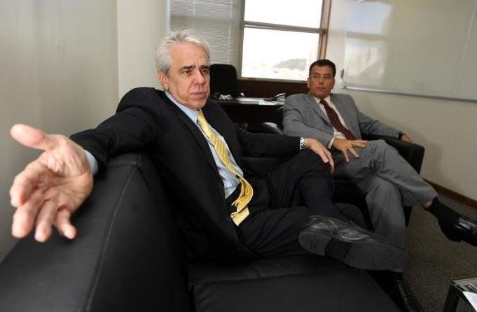 Castello Branco aceita convite para a Petrobras, confirma assessoria de Guedes