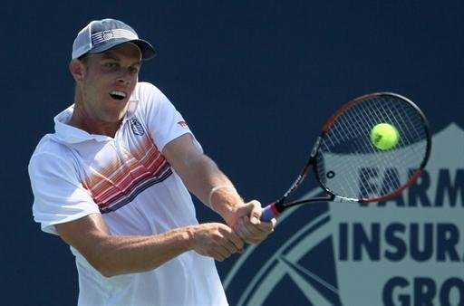 Querrey sofre, mas avan&ccedil;a &agrave; decis&atilde;o em Los Angeles