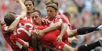 Bayern goleia e assume terceira posição do Alemão