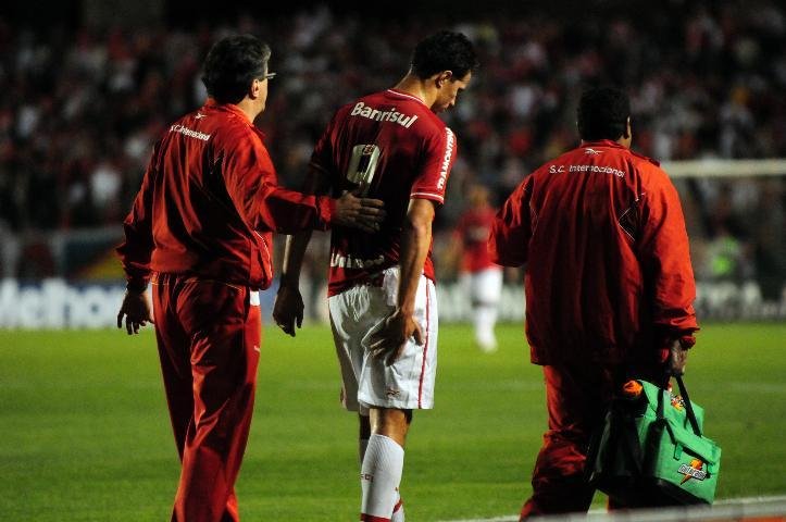 Dami&atilde;o sentiu o problema muscular na partida contra o Figueirense