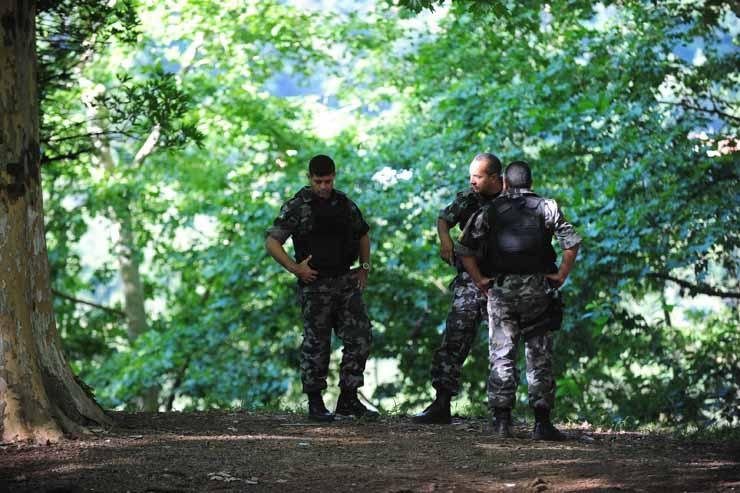 Policiais elaboram estrat&eacute;gia para capturar criminosos em Cotipor&atilde;