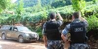 BM intensifica busca a assaltantes em mata de Cotiporã