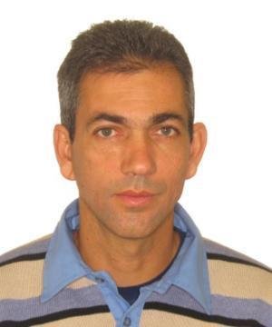 Carlos Jos&eacute; Machado dos Santos, 40 anos