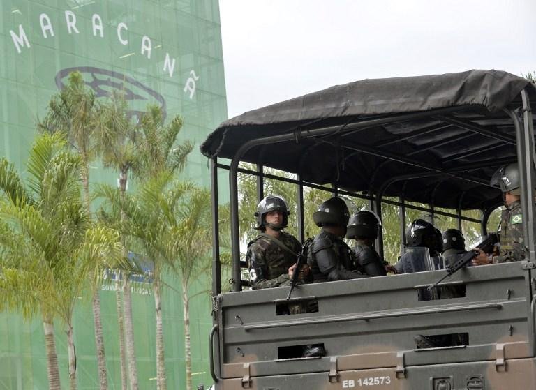 Cerca de 4 mil pessoas participam de protesto no Rio de Janeiro