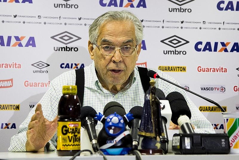Eurico disse que negocia&ccedil;&otilde;es com Ronaldinho est&atilde;o encerradas