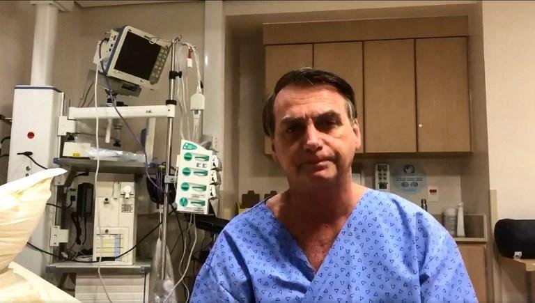 Bolsonaro mant&eacute;m boa evolu&ccedil;&atilde;o cl&iacute;nica, sem febre, diz boletim 