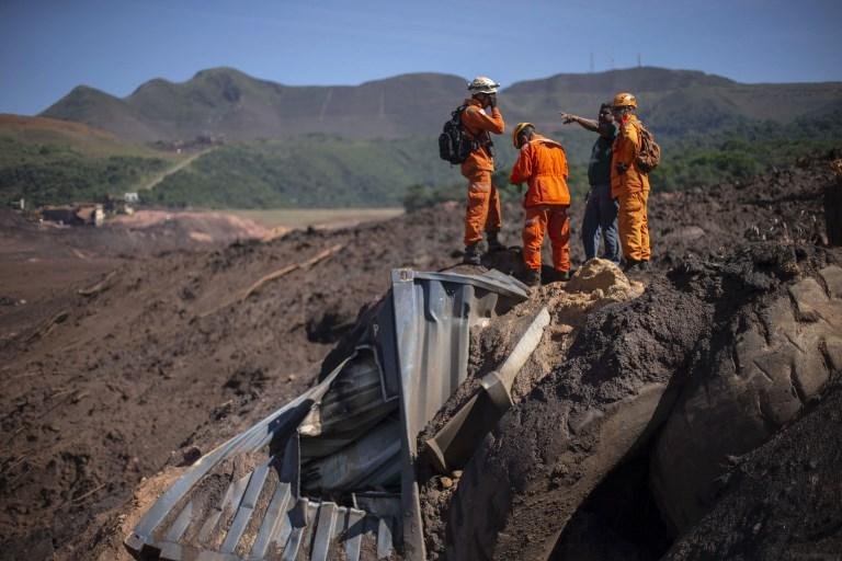 &Eacute; o oitavo dia de atua&ccedil;&atilde;o dos bombeiros frente ao desastre em Brumadinho