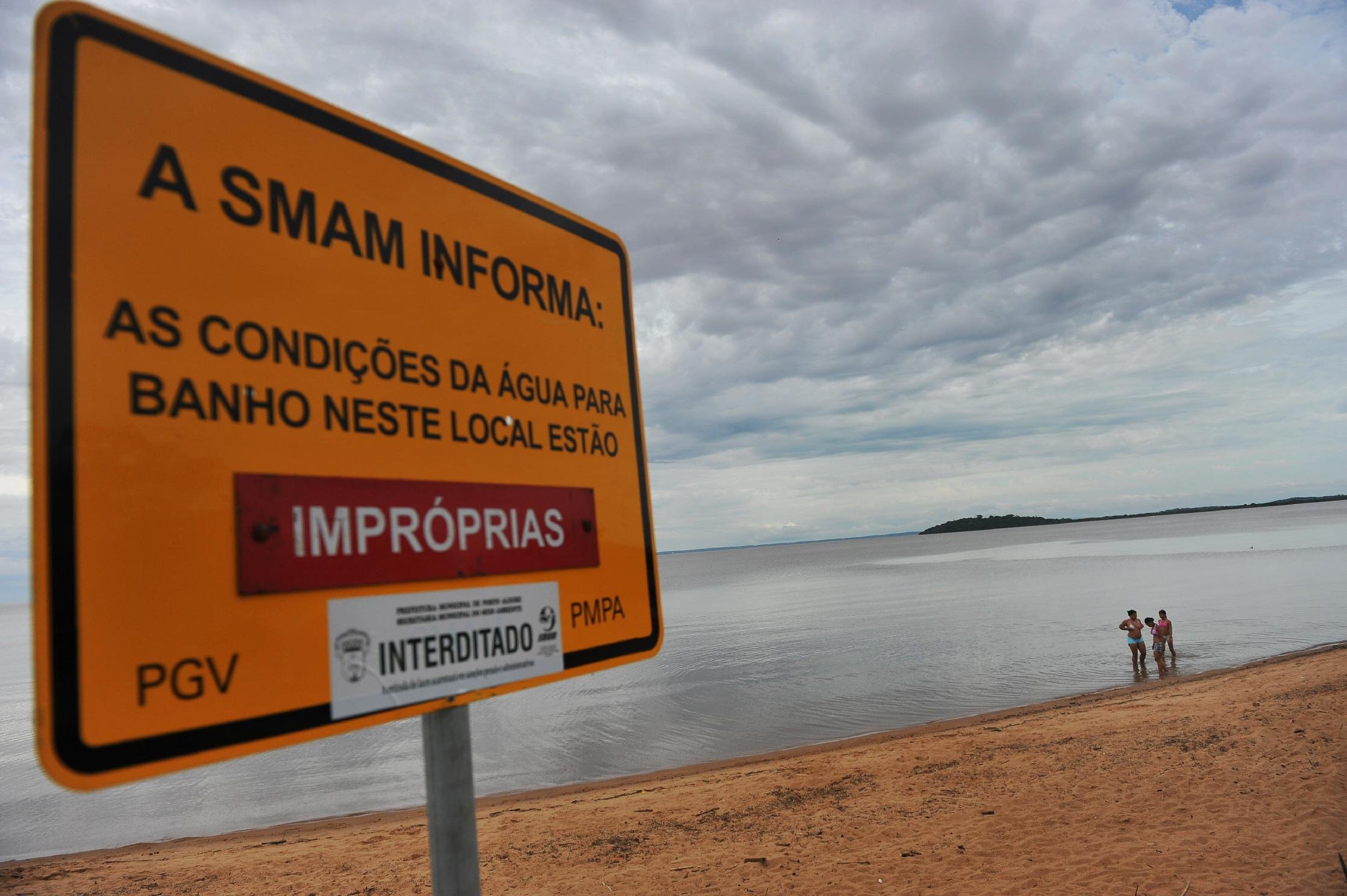 Alguns locais foram inclu&iacute;dos por falta de acesso para amostragens, com enchentes